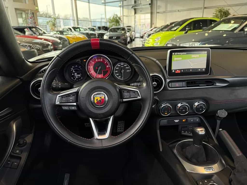 Abarth 124 Spider BOSE LED LEDER ALU 06/2017-photo-10