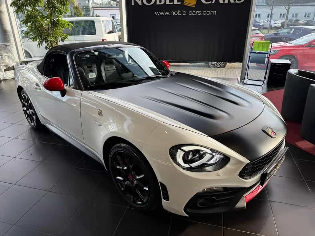 Abarth 124 Spider BOSE LED LEDER ALU 06/2017-photo-22