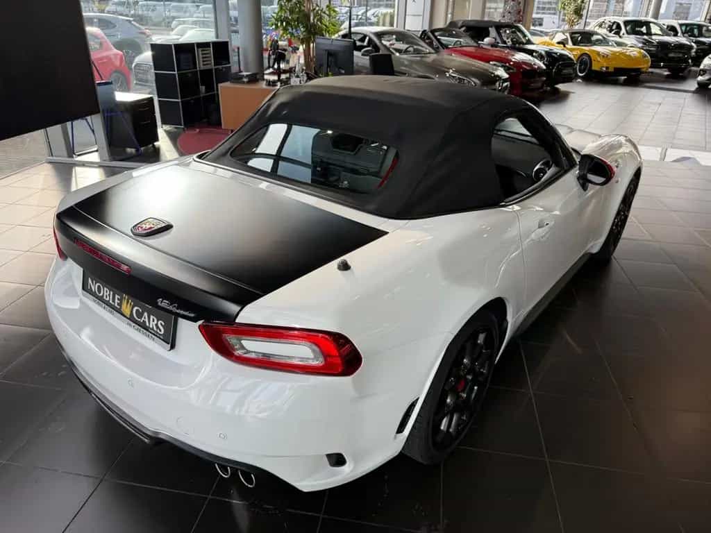 Abarth 124 Spider BOSE LED LEDER ALU 06/2017-photo-25
