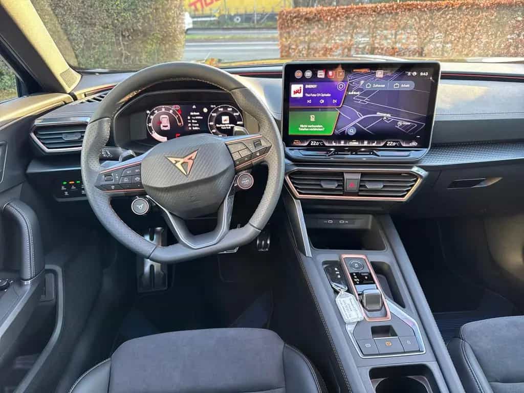Cupra Formentor 2.0 TSI 4Drive, NAVI, SHZ, RFK, SENNHE null-photo-3