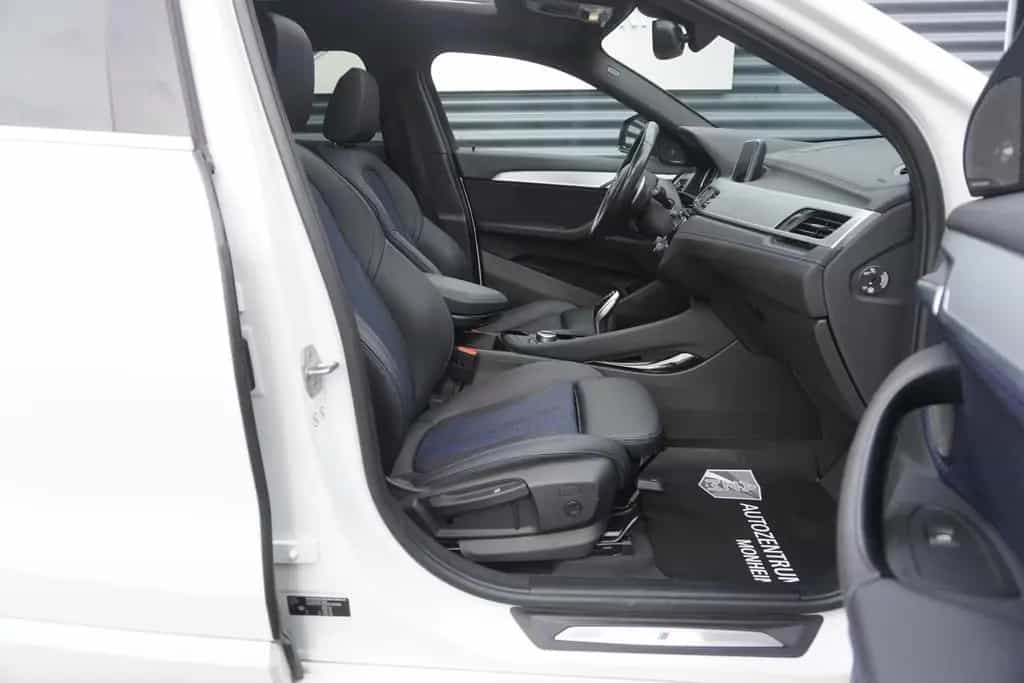 BMW X2 sDrive20i M-SPORTPAKET|PANORAMA|APPLE|LED|DAB 09/2019-photo-17