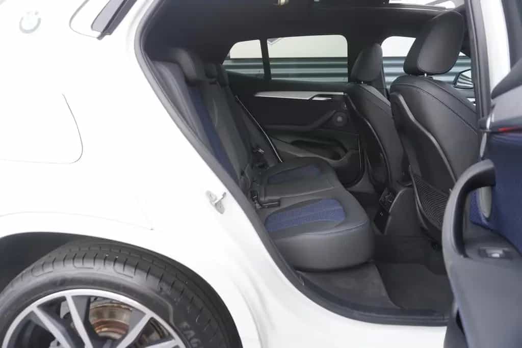 BMW X2 sDrive20i M-SPORTPAKET|PANORAMA|APPLE|LED|DAB 09/2019-photo-18