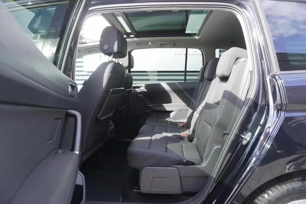 Volkswagen Touran 1.5 TSI DSG|7-SITZER|PANORAMA|KAMERA|NAVI 04/2020-photo-18