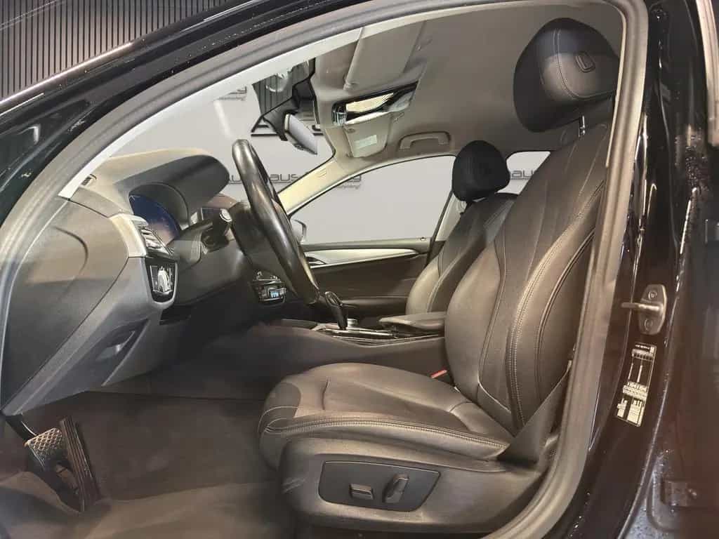 BMW 5 Series 520 d TOURING/LIVE COCKPITTPROF/NAVI/LED/DAB/PDC 10/2022-photo-8