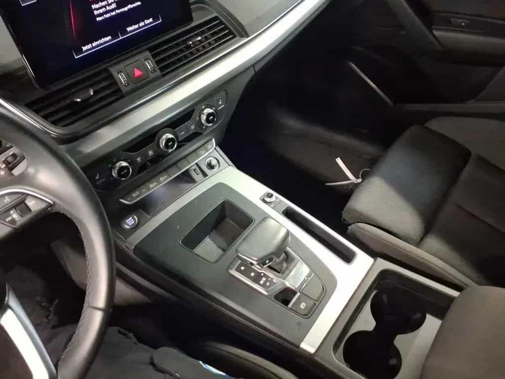 Audi Q5 Sportback qua S line Matrix*AHK*Navi*OptikPak 09/2021-photo-19