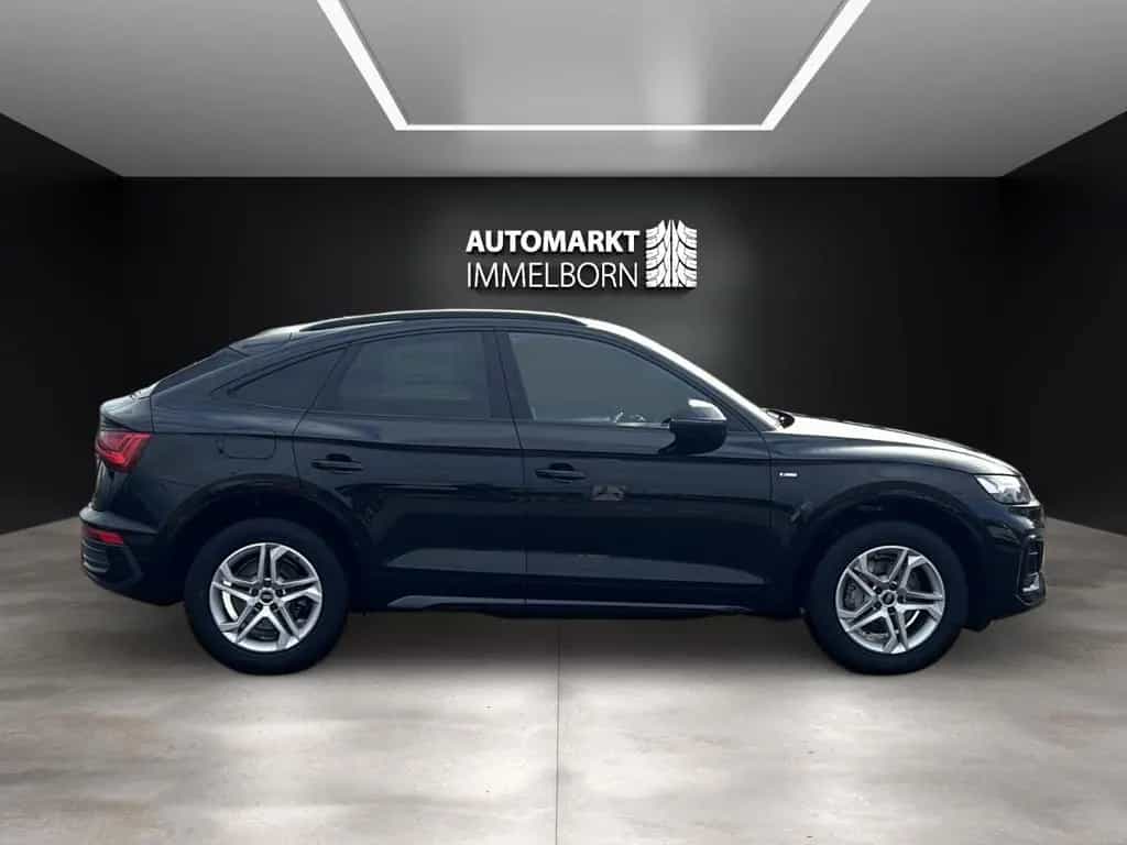 Audi Q5 Sportback qua S line Matrix*AHK*Navi*OptikPak 09/2021-photo-7