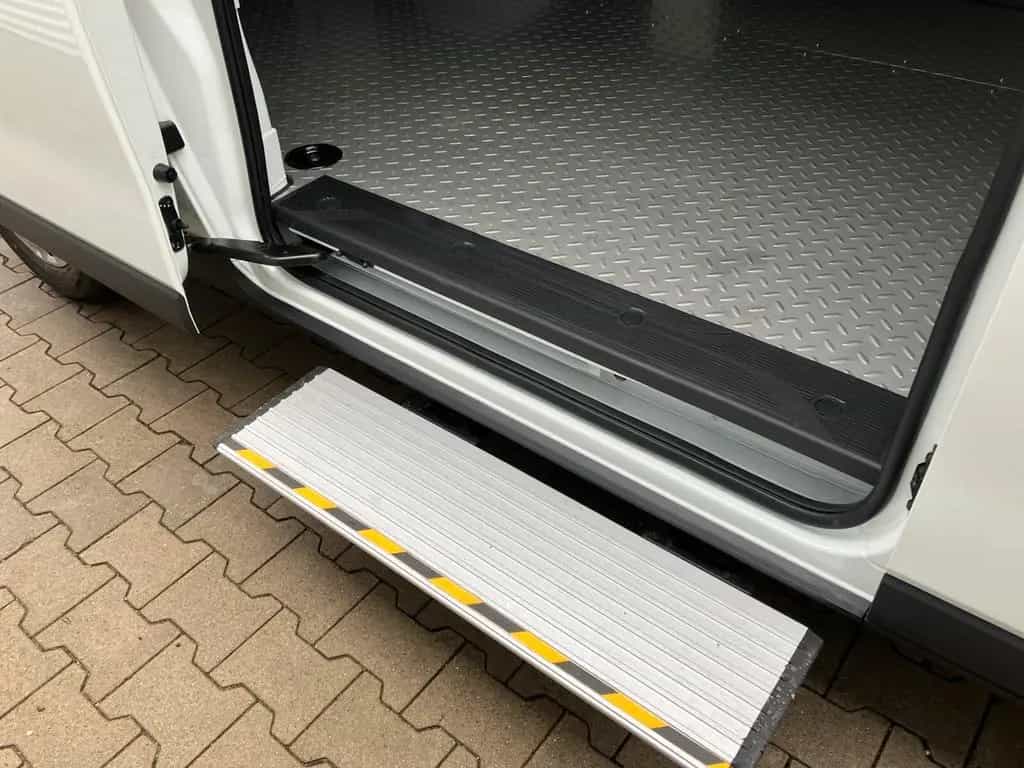 Maxus DELIVER7 DELIVER7 DIESEL KASTEN LÄNGE 2 LUXURY LED null-photo-10