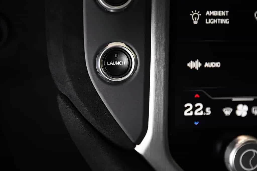 McLaren 750S Coupe - B&W - Performance interior 05/2025-photo-21