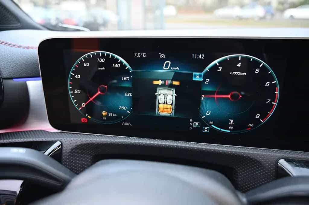 Mercedes-Benz CLA-Class 220 AMG Line Leder Navi Autom. Cam LED 11/2019-photo-11