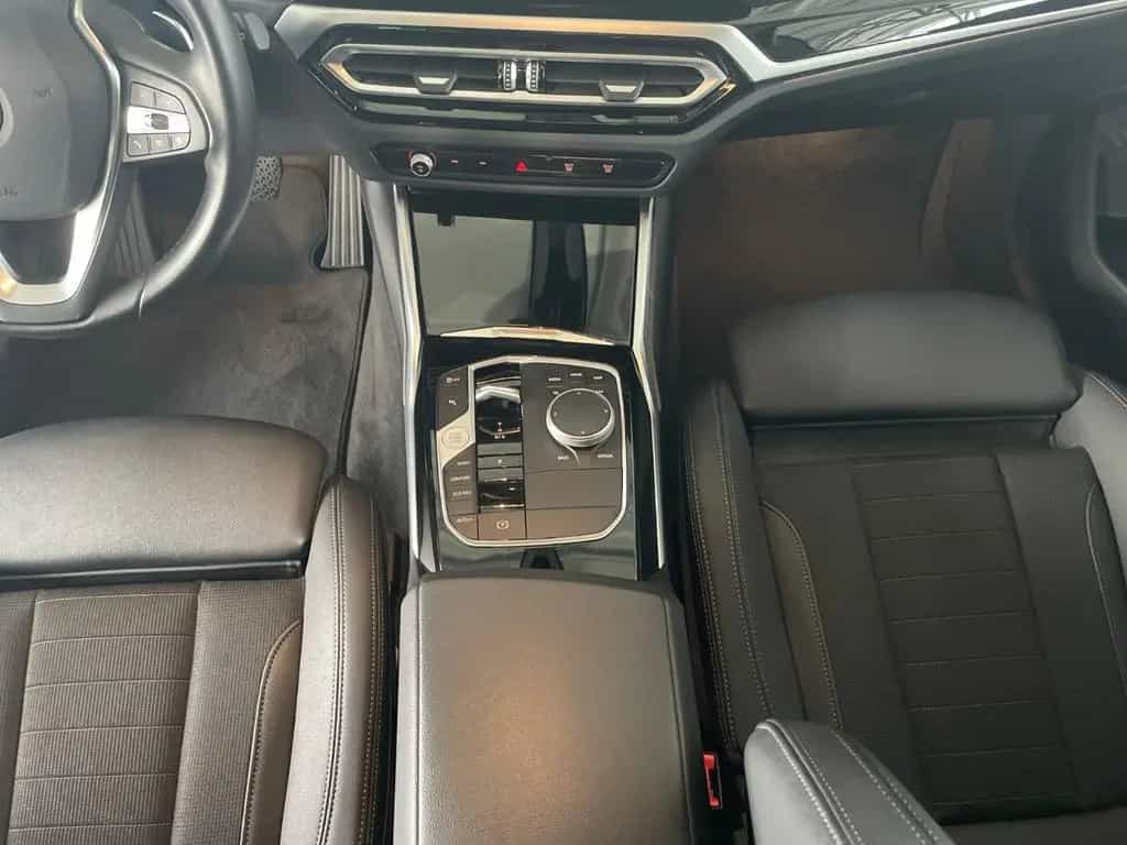 BMW 3 Series 318 d Touring LED Shz Navi Plus DAB Fernlichtas. 03/2023-photo-10