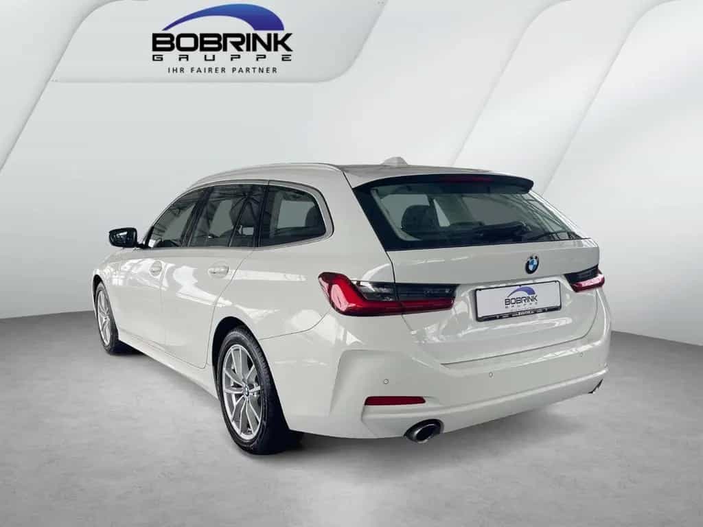 BMW 3 Series 318 d Touring LED Shz Navi Plus DAB Fernlichtas. 03/2023-photo-4