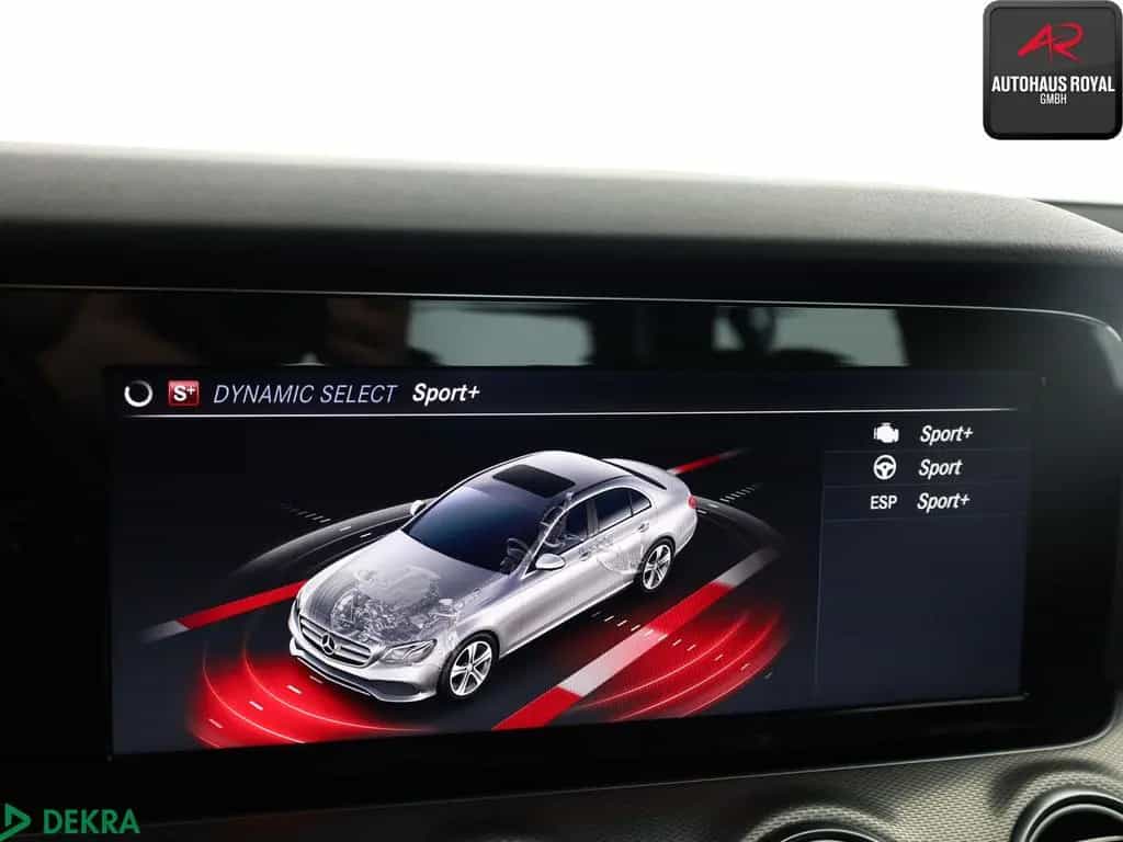 Mercedes-Benz E-Class 200 4M AVANTGARDE MULTIBEAM,360GRAD,DISTRO,AHK 03/2018-photo-17