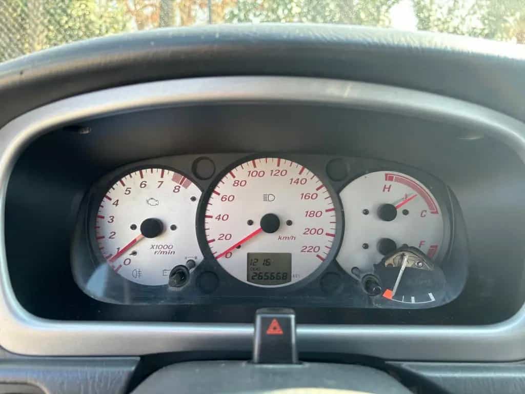 Daihatsu Sirion 1.3i 16V cat 4WD CX 102cv 01/2001-photo-11