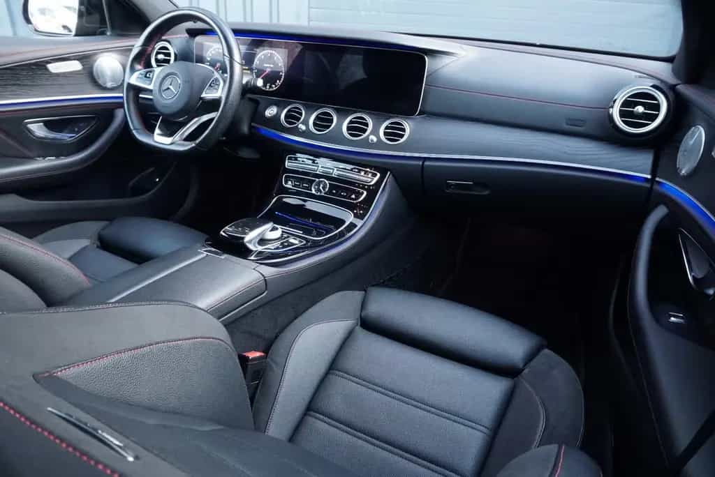 Mercedes-Benz E 43 AMG 4Matic RFK Widescr Multibeam Burmester 02/2017-photo-17