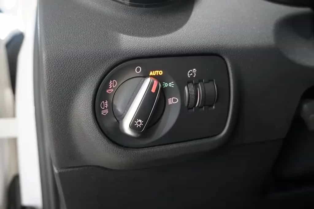 Audi A1 1.4 TFSI NAVI/BI-XENON/SHZ/SPORT/PDC/TEMP/AHK 06/2017-photo-21