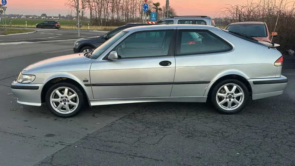 Saab 9-3 07/2000-photo-2