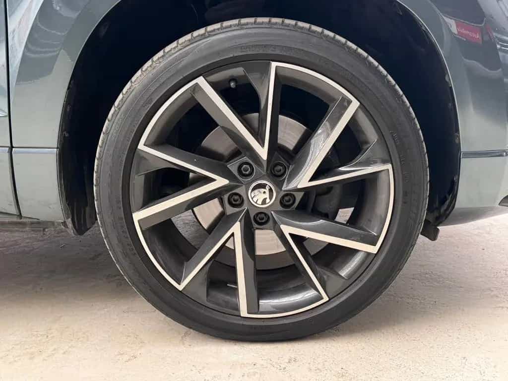 Skoda Karoq Sportline 4x4 DCC+AHK+Navi 03/2020-photo-22