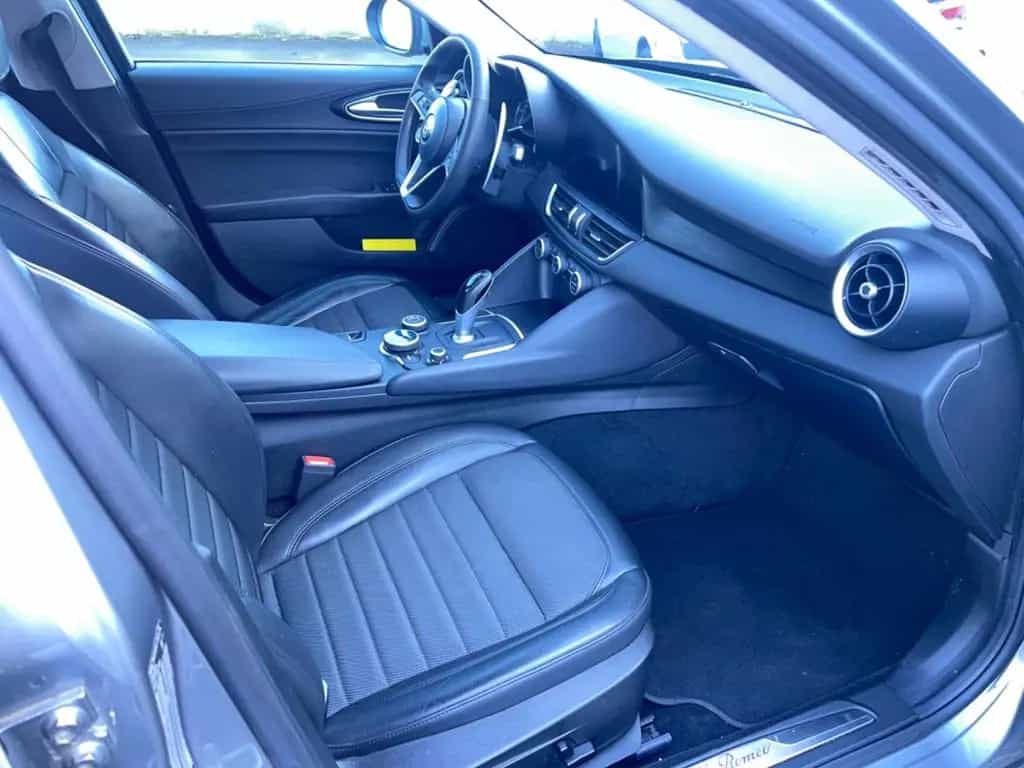 Alfa Romeo Giulia Super Q4 Klima PDC 2HD navi F1 Schaltung 11/2016-photo-9