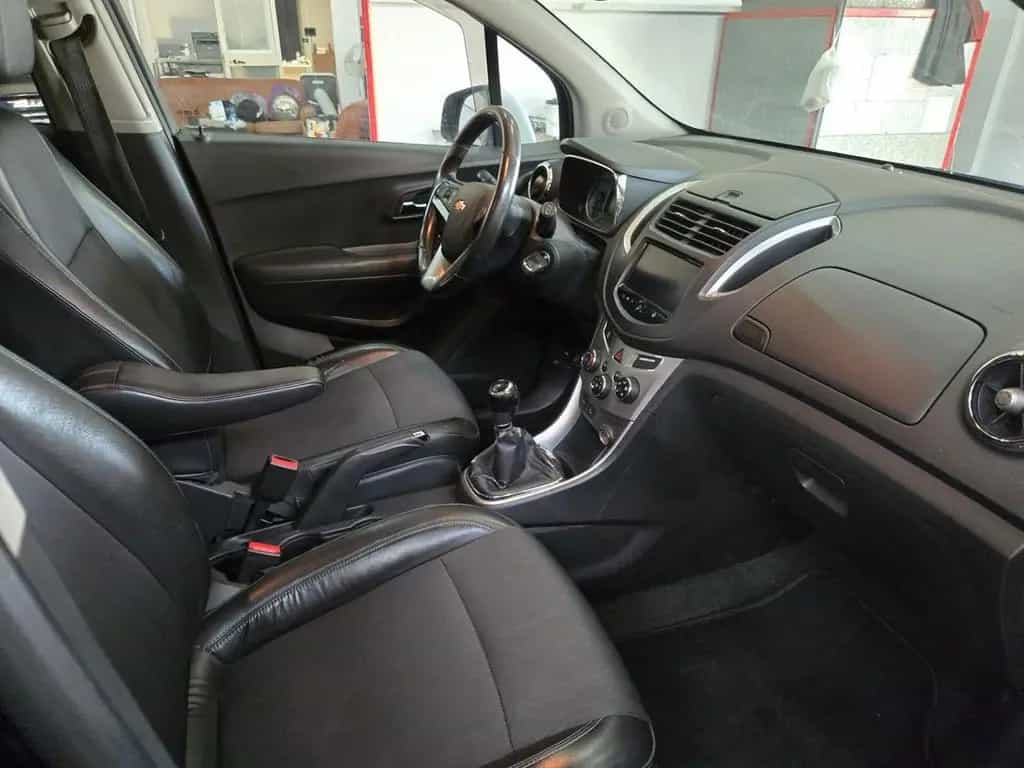 Chevrolet Trax 1.7 diesel FWD LTZ 05/2013-photo-9
