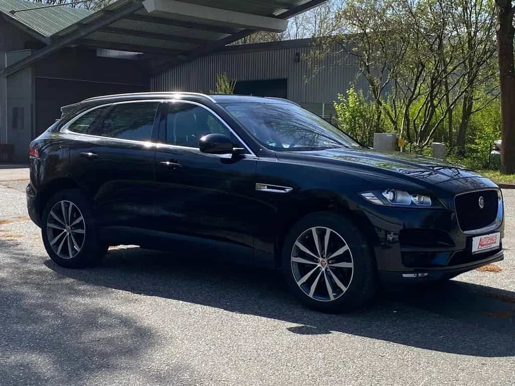 Jaguar F-Pace F-PACE Portfolio AWD*KEYLESS*MEMORY*LEDER 12/2017-photo-1