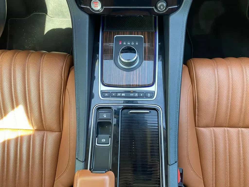Jaguar F-Pace F-PACE Portfolio AWD*KEYLESS*MEMORY*LEDER 12/2017-photo-14