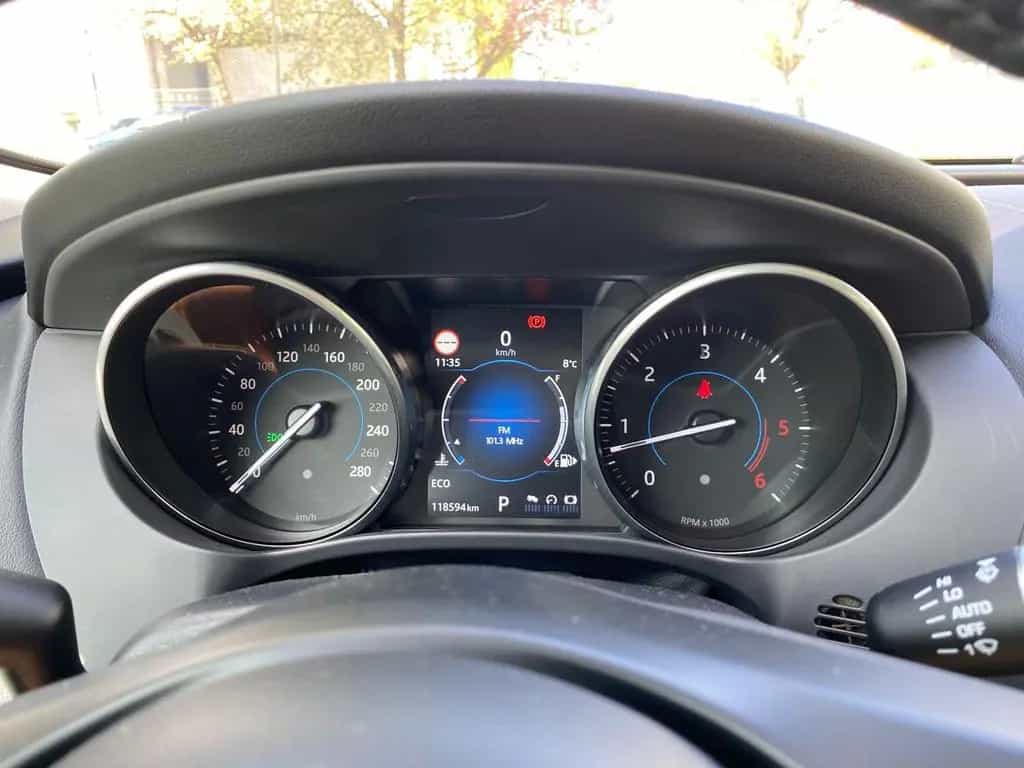 Jaguar F-Pace F-PACE Portfolio AWD*KEYLESS*MEMORY*LEDER 12/2017-photo-25