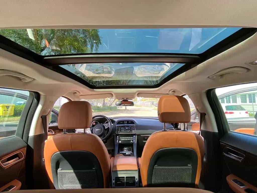 Jaguar F-Pace F-PACE Portfolio AWD*KEYLESS*MEMORY*LEDER 12/2017-photo-45