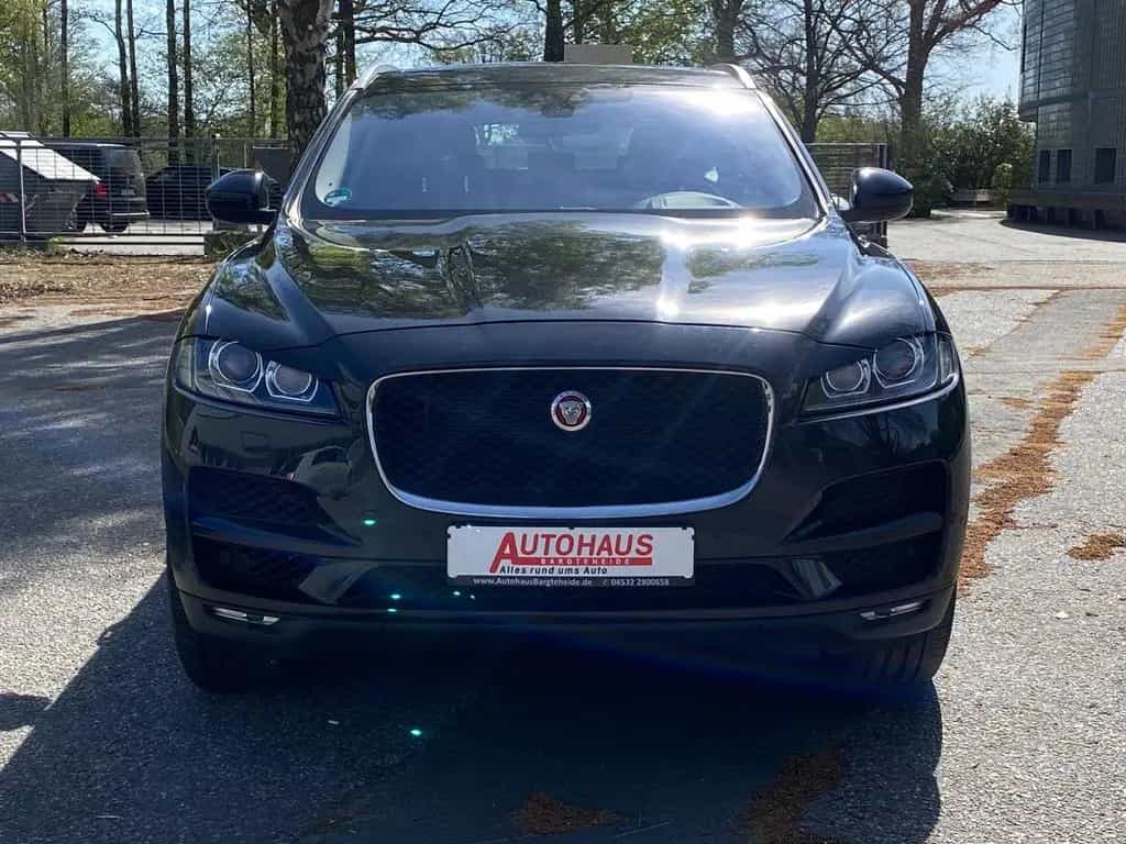 Jaguar F-Pace F-PACE Portfolio AWD*KEYLESS*MEMORY*LEDER 12/2017-photo-8