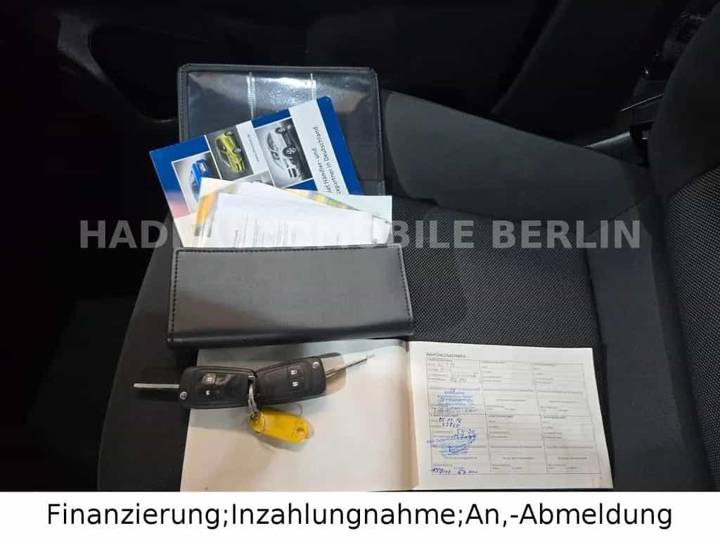 Chevrolet Orlando LT 1.8/Automatik/7 Sitzer/1 J.Garantie 09/2012-photo-25