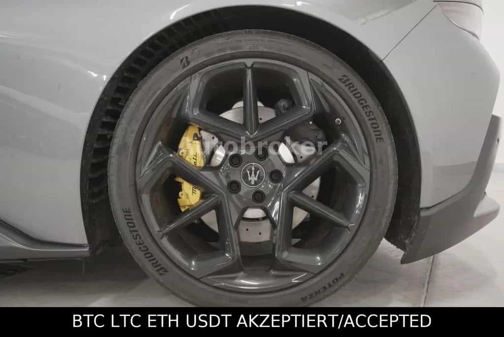 Maserati MC20 CIELO°INTER CARBON PAKET°LIFT°TOP ZUSTAND 04/2023-photo-10