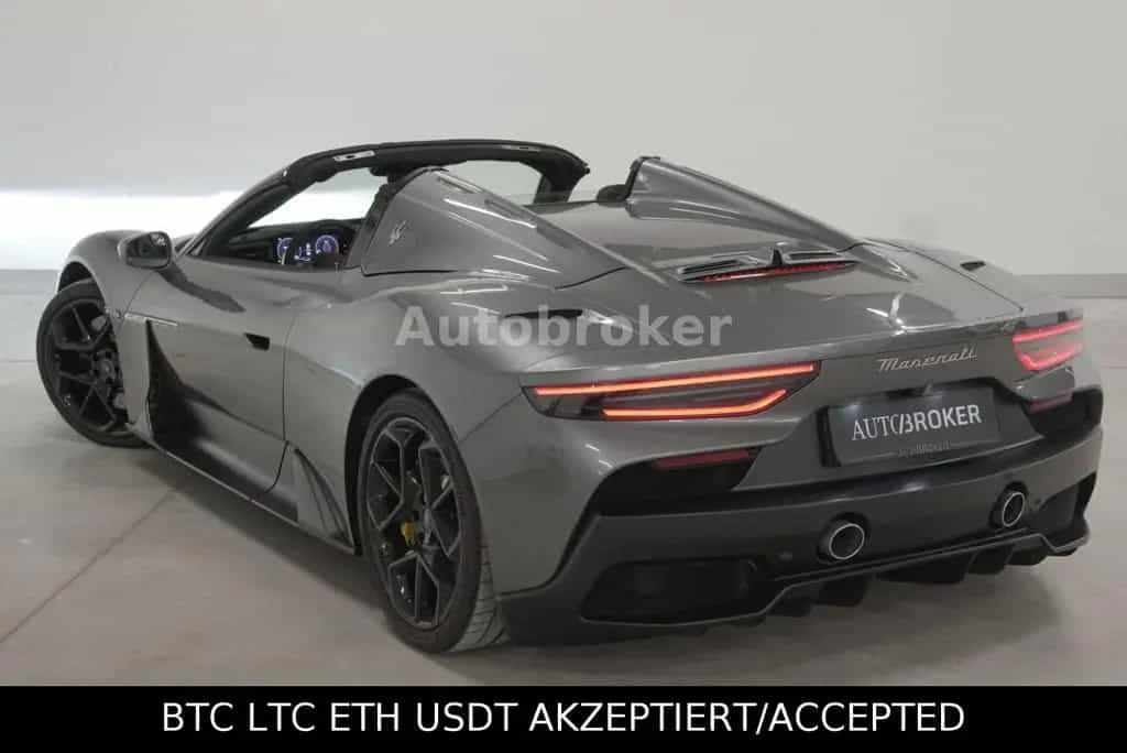 Maserati MC20 CIELO°INTER CARBON PAKET°LIFT°TOP ZUSTAND 04/2023-photo-8