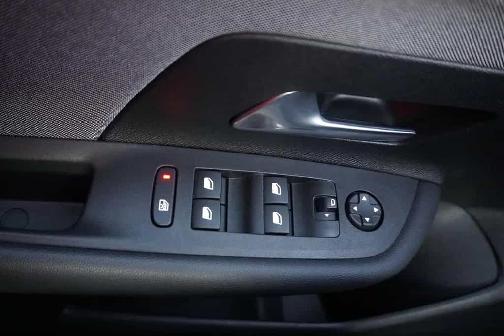 Opel Mokka 1.2 DI Turbo LED Kamera Android Apple DAB 04/2023-photo-25
