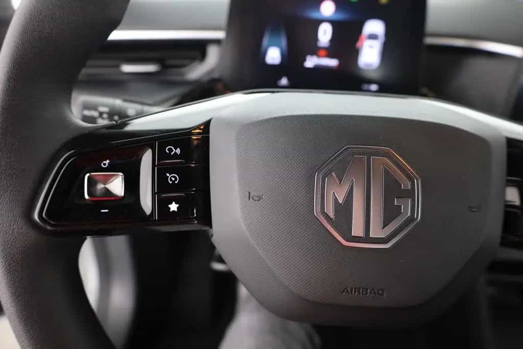 MG MG3 1.5 Comfort LED Navi Kamera Tempomat 10/2025-photo-16