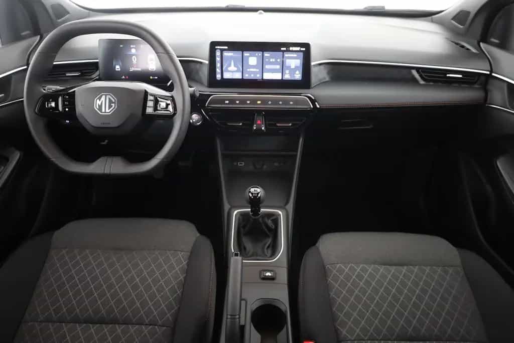 MG MG3 1.5 Comfort LED Navi Kamera Tempomat 10/2025-photo-8