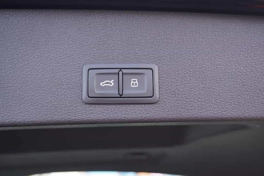 Audi Q2 35 1.5 TFSI S-Line LED Navi Digitales Cockpit 06/2021-photo-12