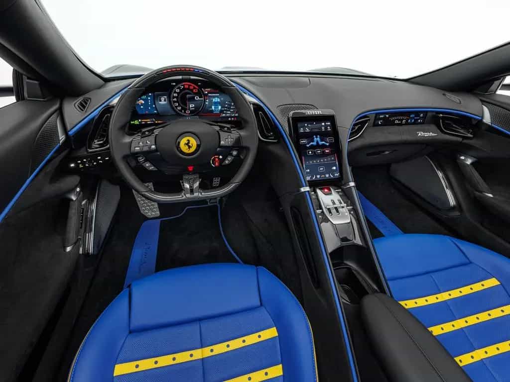 Ferrari Roma Spider 06/2024-photo-11