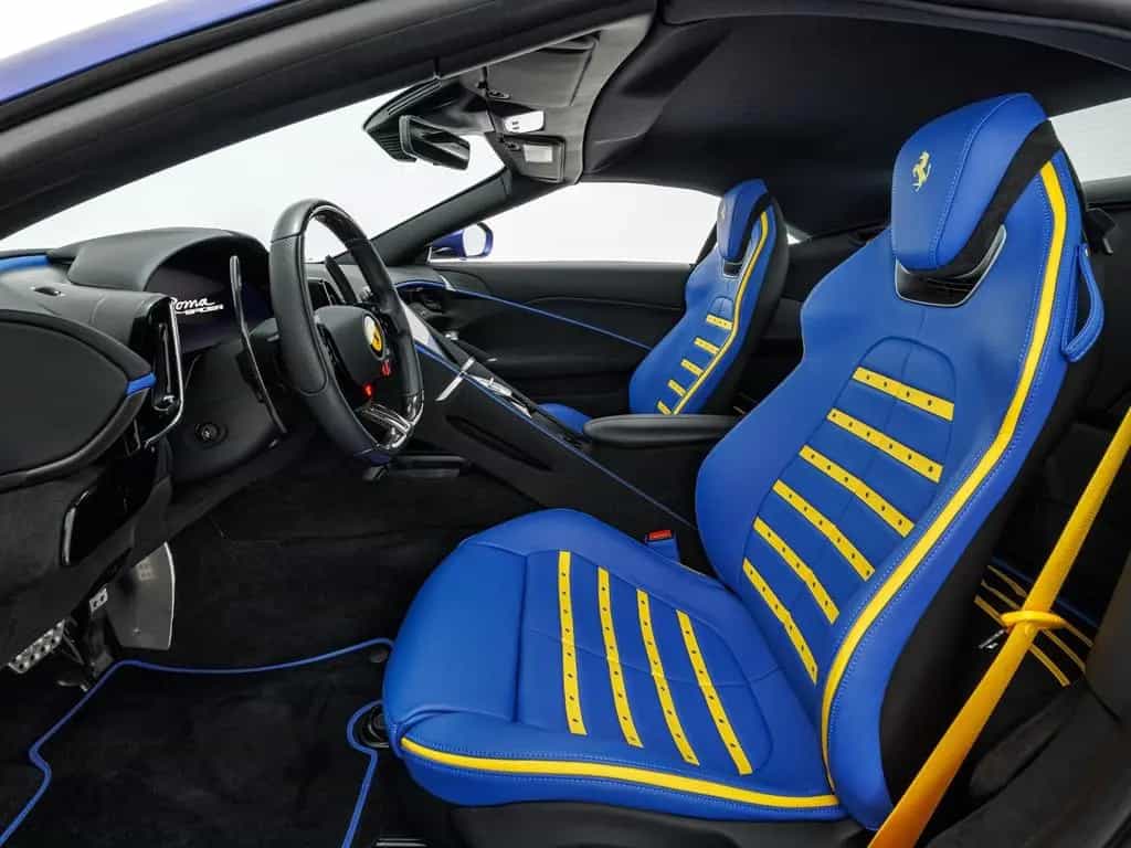 Ferrari Roma Spider 06/2024-photo-13