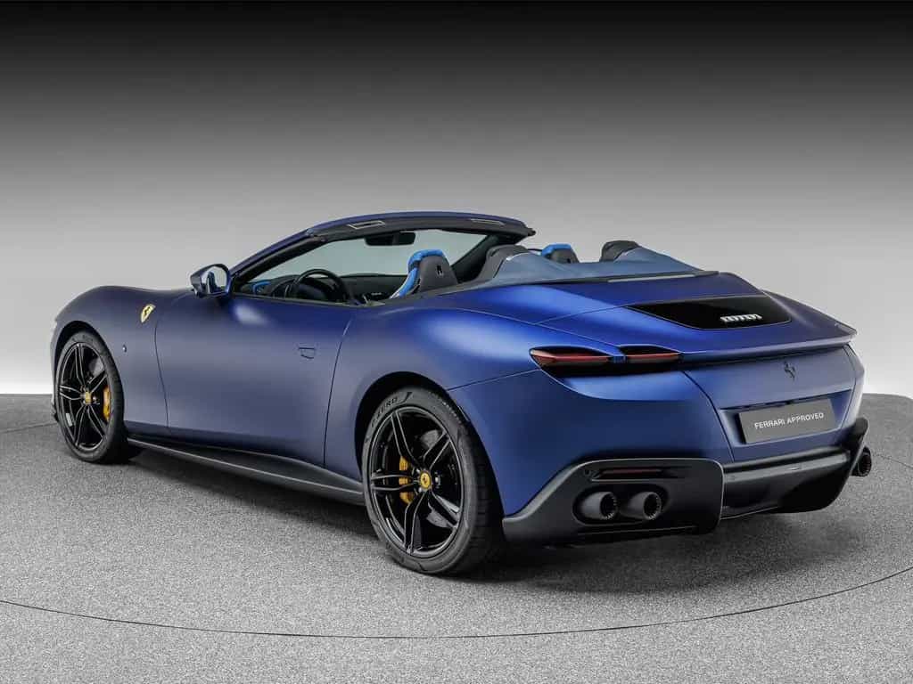 Ferrari Roma Spider 06/2024-photo-1