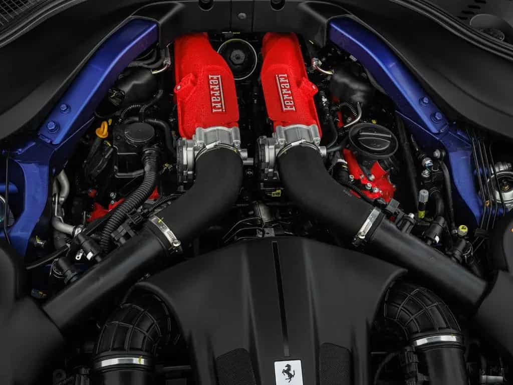 Ferrari Roma Spider 06/2024-photo-27
