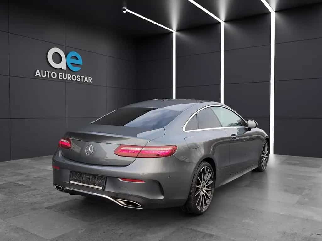 Mercedes-Benz E-Class 300 Coupe AMG line *Wide*Kam*LED*20Z* 11/2018-photo-2