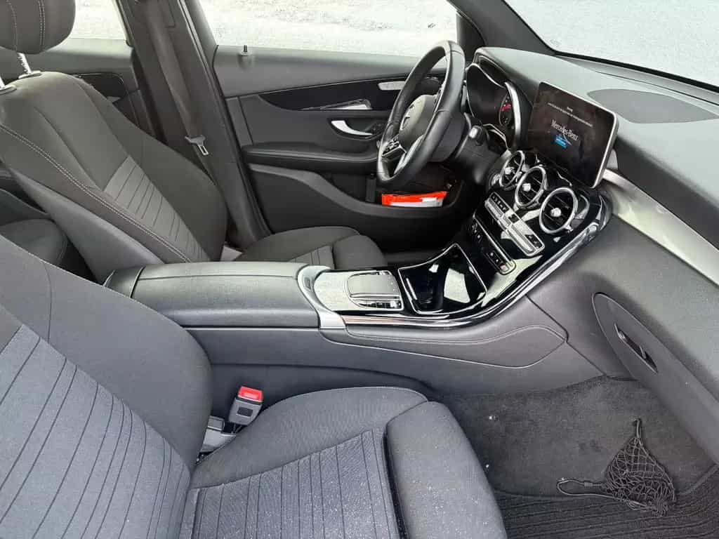 Mercedes-Benz GLC 300 d 4Matic LED 360 Kamera 12/2019-photo-4