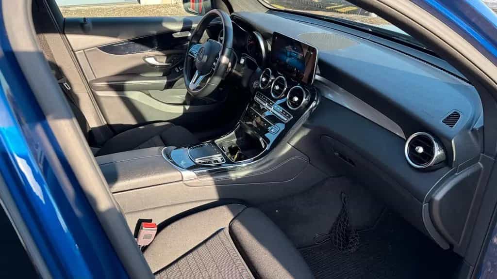 Mercedes-Benz GLC 300 d 4Matic LED 360 Kamera 12/2019-photo-6