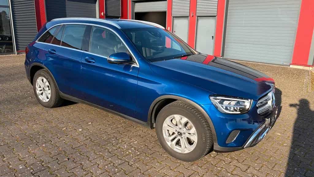 Mercedes-Benz GLC 300 d 4Matic LED 360 Kamera 12/2019-photo-9