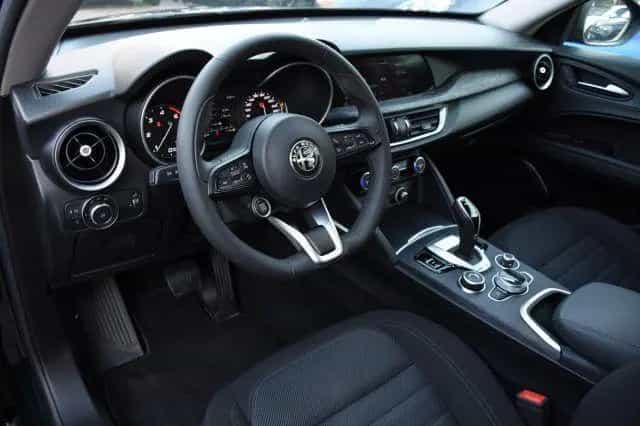 Alfa Romeo Stelvio ROMEO Stelvio 2.2 160 CV AT8 RWD Super *MY2 11/2020-photo-4