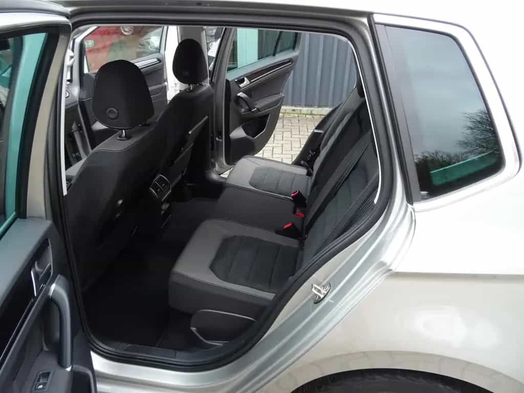 Volkswagen Golf Sportsvan 1.5 TSI Highline DSG Navi SHZ *32 01/2018-photo-10