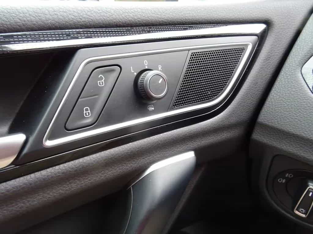 Volkswagen Golf Sportsvan 1.5 TSI Highline DSG Navi SHZ *32 01/2018-photo-18