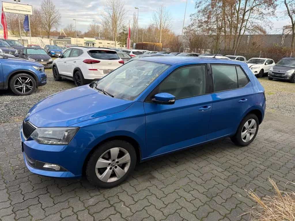 Skoda Fabia Style=Automatik-Klima-Sitzheiz-PDC= 10/2017-photo-2