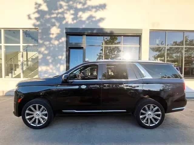 Cadillac Escalade Premium Luxury Platinum 6.2l V8 02/2024-photo-4