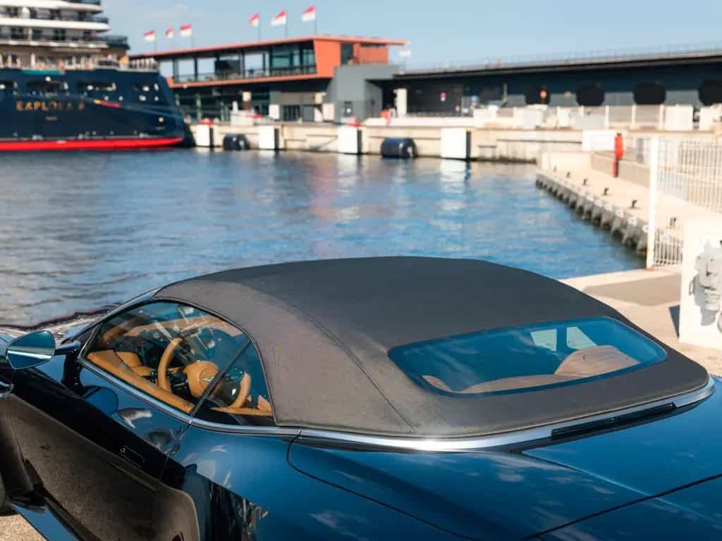 Aston Martin DB12 4.0 V8 Volante null-photo-5