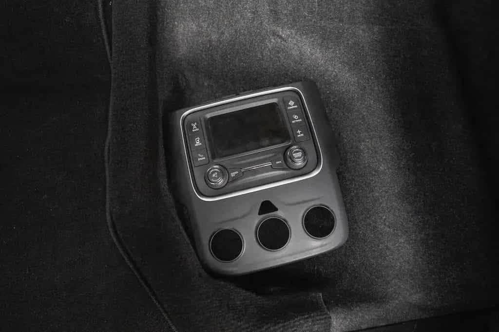 Dodge RAM Classic Express 3,6L LPG AHK KAM BTH LEDER 04/2020-photo-14